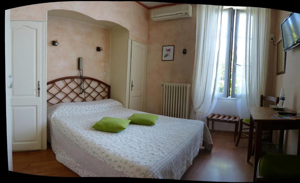 Citotel Hotel De Provence Orange  Zimmer foto